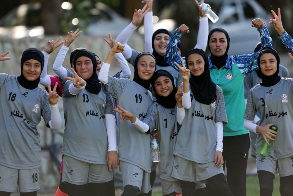 گزارش تصویری روز اول مسابقات دختران (نخستین جشنواره باشگاه مهرعظام)